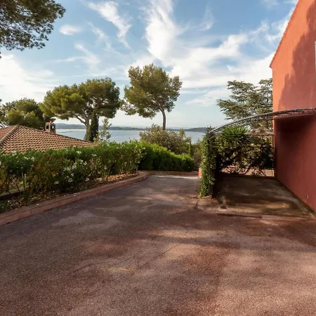 Mont Des Oiseaux By Interhome Hyeres